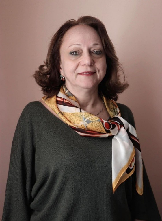 ԾՈՎԻՆԱՐ ՄՈՎՍԻՍՅԱՆ